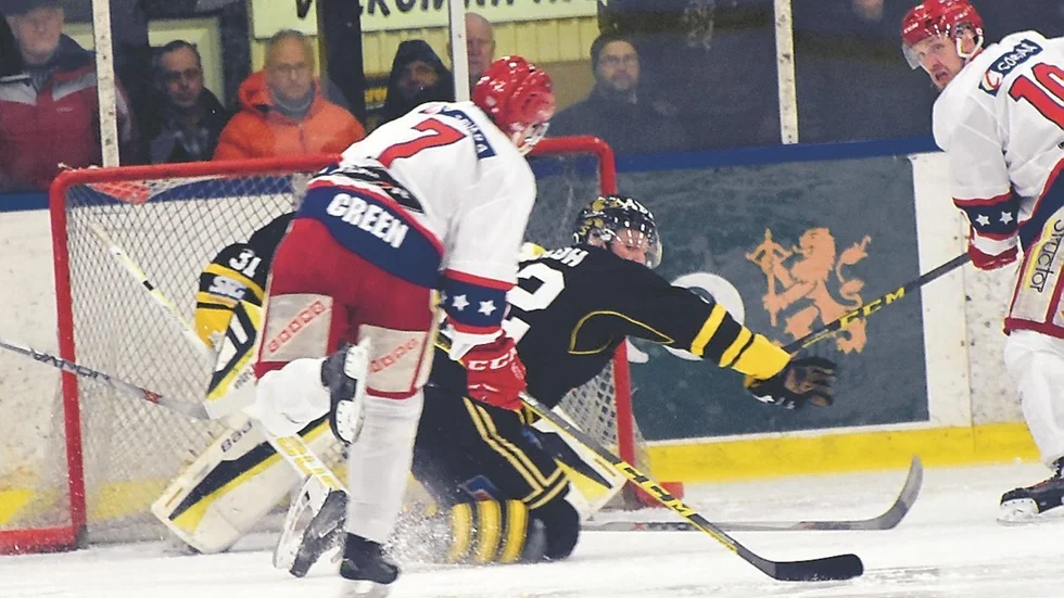 Boxplay-problem. Vimmerby Hockey ligger i botten både avseende spel i numerärt underläge och numerärt överläge. Om man bara räknar spel med lika många man på banan, så hade VH stoltserat med sju poäng hittills i Allettan.