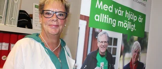 De jagar arbetskraft med ljus och lykta