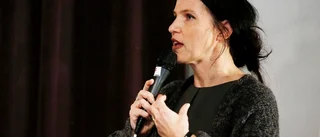 En vanlig hemmafru drog fullt hus