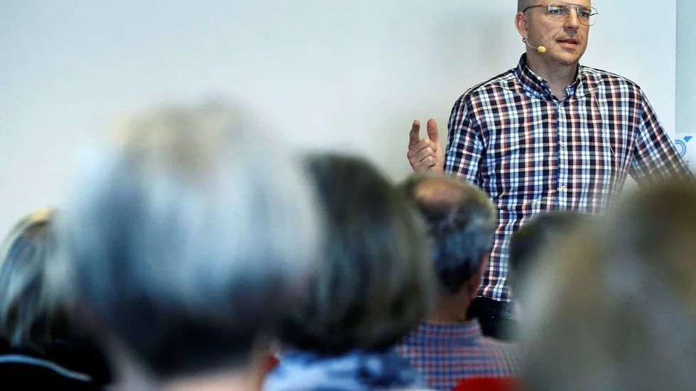 "Det är MVT som Östgöta Media satsar på här i Motala" delgav chefredaktör Kustvik publiken på biblioteket.