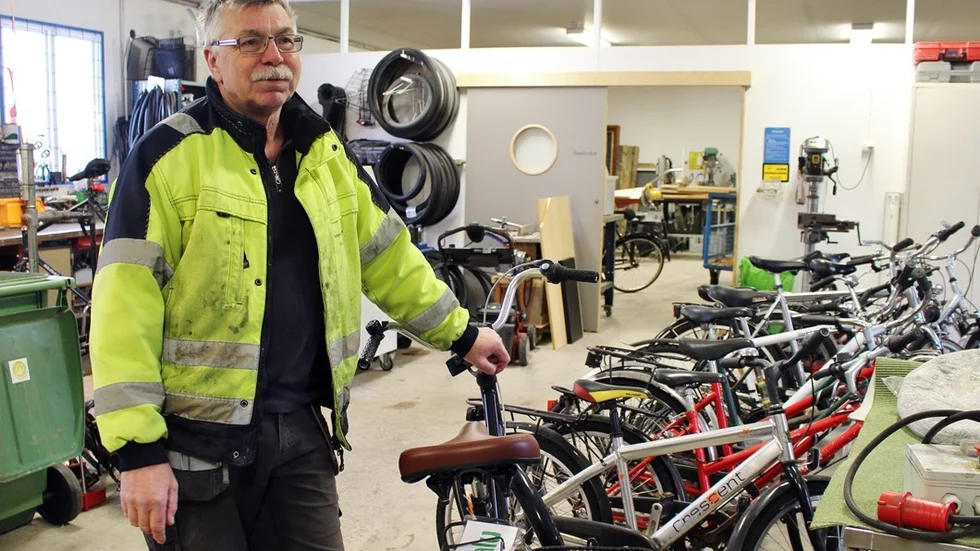 Lars-Göran Andersson, föreståndare för Återbruket i Västervik. Foto: Ellinor Harrysson