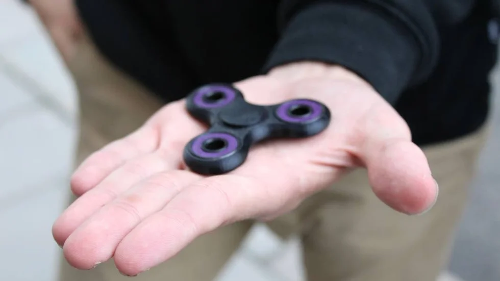 Modell. Här är en fidget spinner.