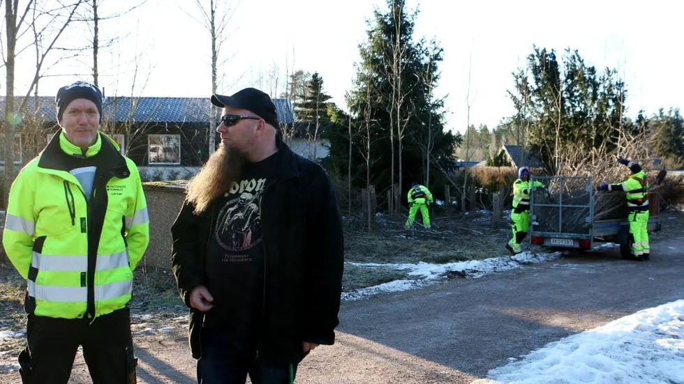 Leif-Inge Myrén och Robert Andersson håller i trådarna för projektet med Utegruppen som jobbar med många olika uppdrag.