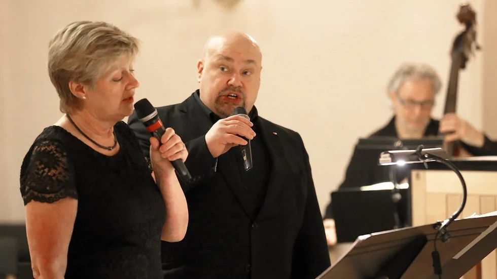 Ann-Marie Daag Albrechtsson och Micke Lång är två av de lokala musikerna som medverkar på konserten.