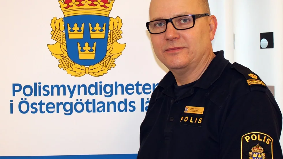En man och hans glasögon. Foto: Polisen