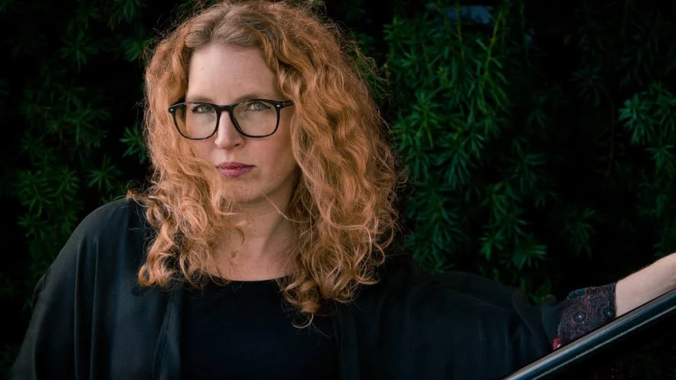 Tine Röjås. Hon tolkar Lina Sandell.