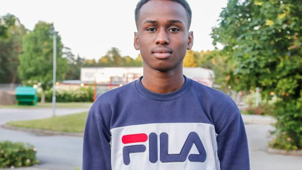 Till hösten ska Hassan Mohammed, 17,  försöka kombinera studier på omvårdnadsprogrammet med sin egen spelarkarriär och tränarkarriären.