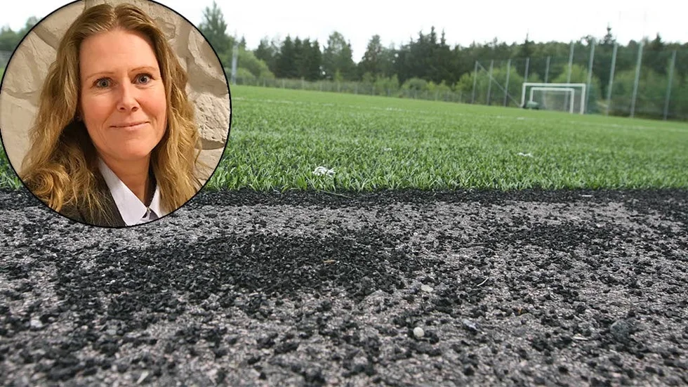 Granulat används som fyllnadsmaterial i de allra flesta konstgräsplaner i landet, snart kan det komma att förbjudas.