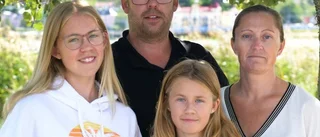 Emma, 11, svimmade på restaurang – ingen hjälpte