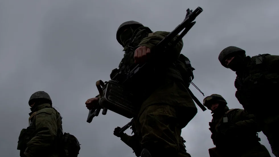 Ryska soldater har passerat Gammalsvenskby i Ukraina. Arkivbild.