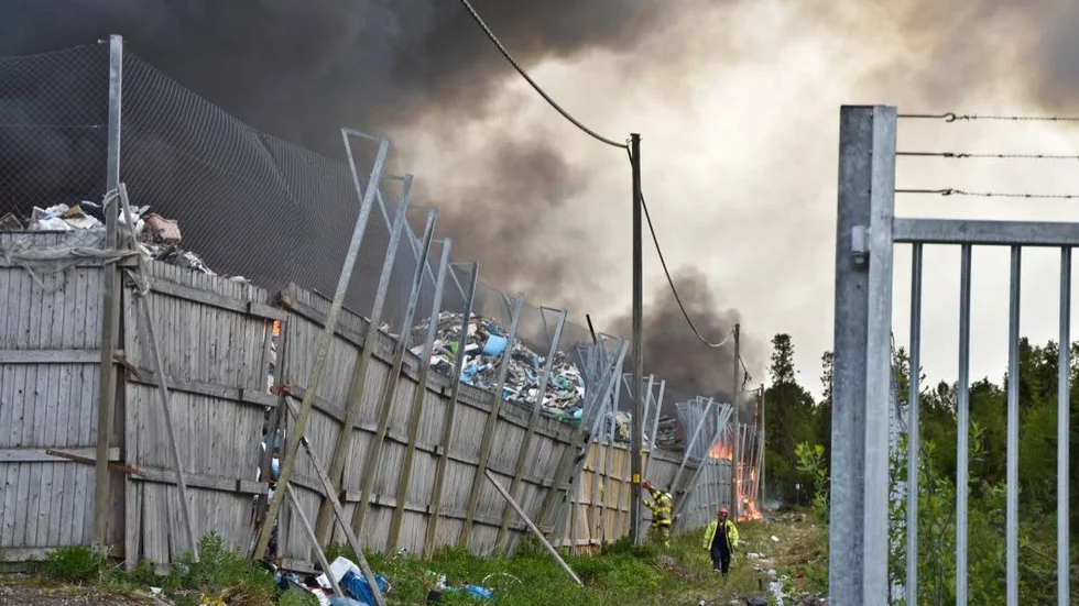 Följder. Kommunen utreder om branden på soptippen har fått några följder.