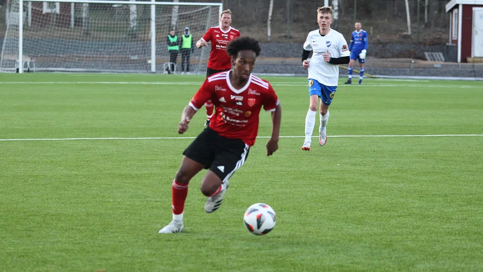 Abdirahman Aydarus Abdi och Tjust IF har inlett med två raka förluster.