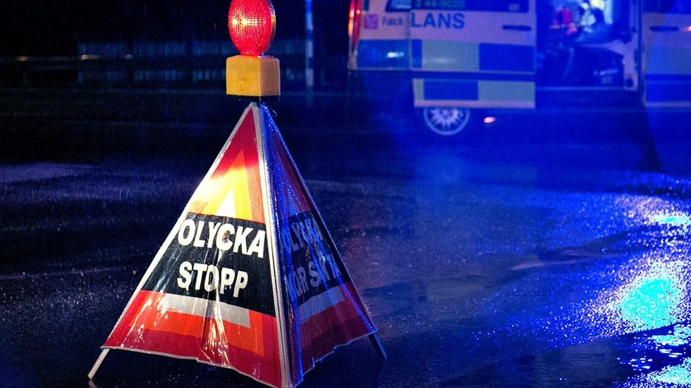 Olycka, bilolycka, trafikolycka, blåljus, brandbil, räddningstjänsten, siren, ambulans