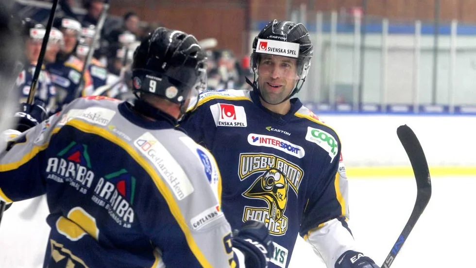 Boxplay. Visby Roma har fortsatt jobba vidare med sitt boxplay från förra säsongen dock utan backen Arvid Larsson som gjort ett uppehåll.