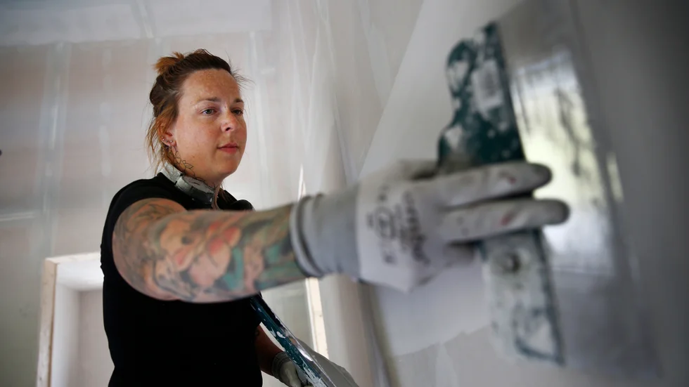 "Jargongen kan vara väldigt hård i byggbranschen", säger Malin Melin.