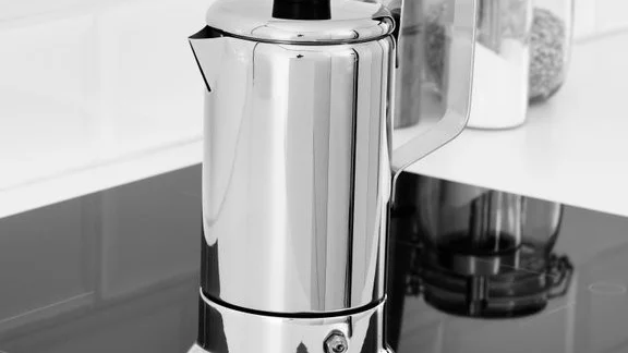 Återkallelsen gäller endast de produkter som har säkerhetsventil i (silver/grå) rostfritt stål.