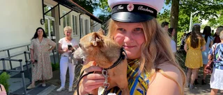 Bohuslänningen Isa blir kvar – efter studenten: "Har precis fått lägenhet i Gamleby"