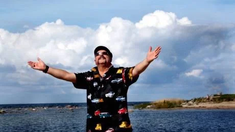 Gotland i hjärtat. Rawley Taylor flyttade till Gotland och gjorde en nysatsning på musiken. Nu jobbar han med sitt tredje album och ännu en musikvideo i den gotländska miljön.Foto: Henrik Radhe