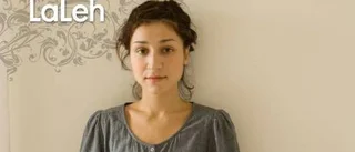 Laleh - helt ensam på Jazzklubben