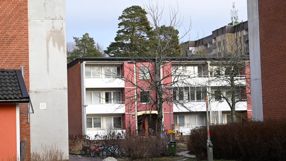 Flera rapporter och genomgångar har visat att trakasserier och hot mot myndighetsanställda är ett växande problem.