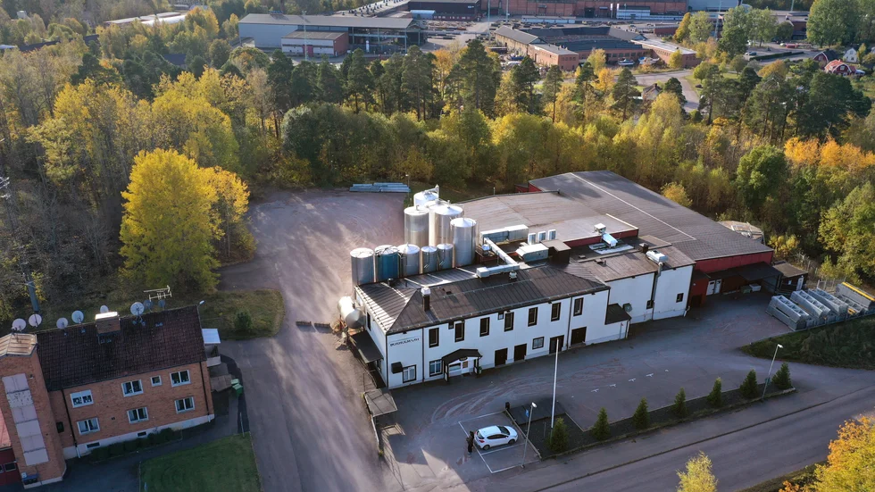 "Livet är alldeles för kort för att hålla käften, inte minst när det gäller att försvara sin hembygd" skriver Tobias Josefsson.