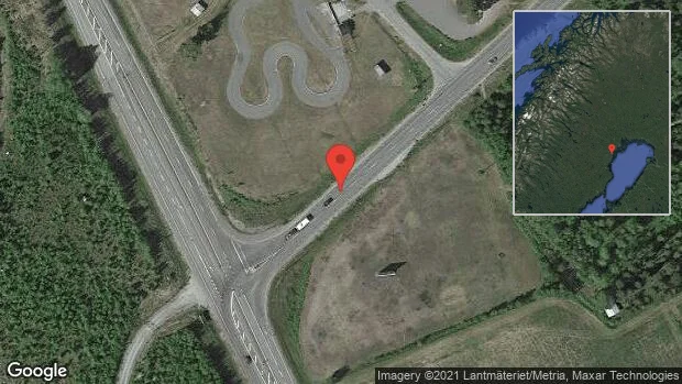 Broöppning ger stopp i trafiken på väg 506