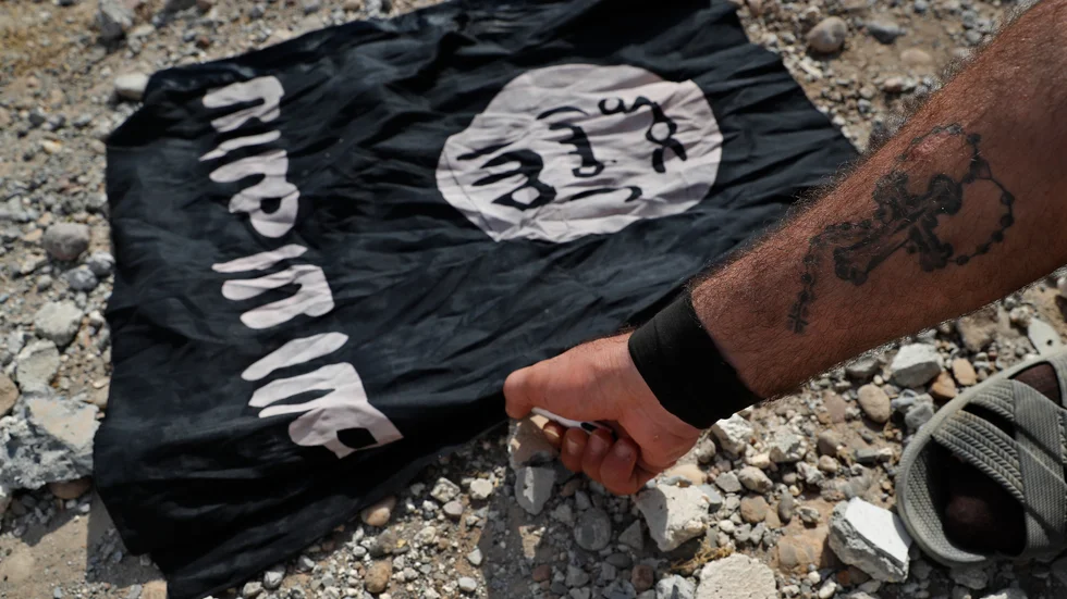 Islamiska statens kalifat har fallit, men precis som vi inte får glömma de hemskheter som begicks av terrorsekten får vi inte heller tumma på våra egna principer.