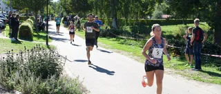 Sötchocken: Se Meya, 3, bli intervjuad – efter att ha fått medalj