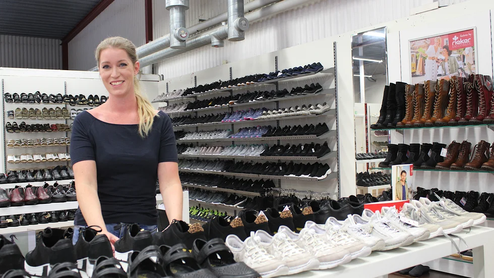 Emmy Ryberg äger butiken Skokällarn i Västervik sedan augusti 2019.