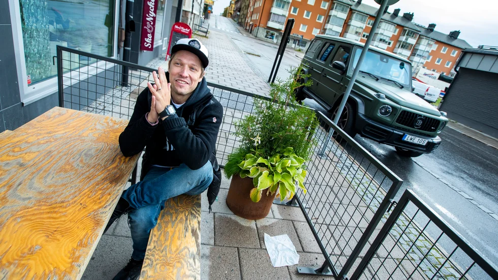 Simon Wanler, en av grundarna, flaggar för att de senaste åren aggressiva expansion är över. Nu handlar det snarare om att förbättra lönsamheten i företaget som i dag omfattar 77 restauranger i Sverige, Finland, Norge och USA.