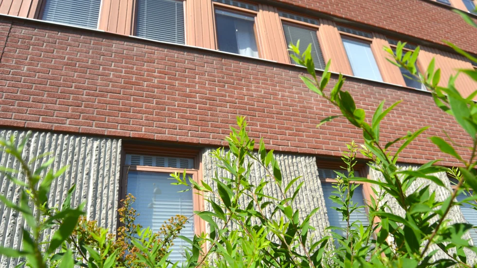45-åringen anhölls av åklagare efter ett kortare, inledande förhör. I fredags häktades han vid Skellefteå tingsrätt.