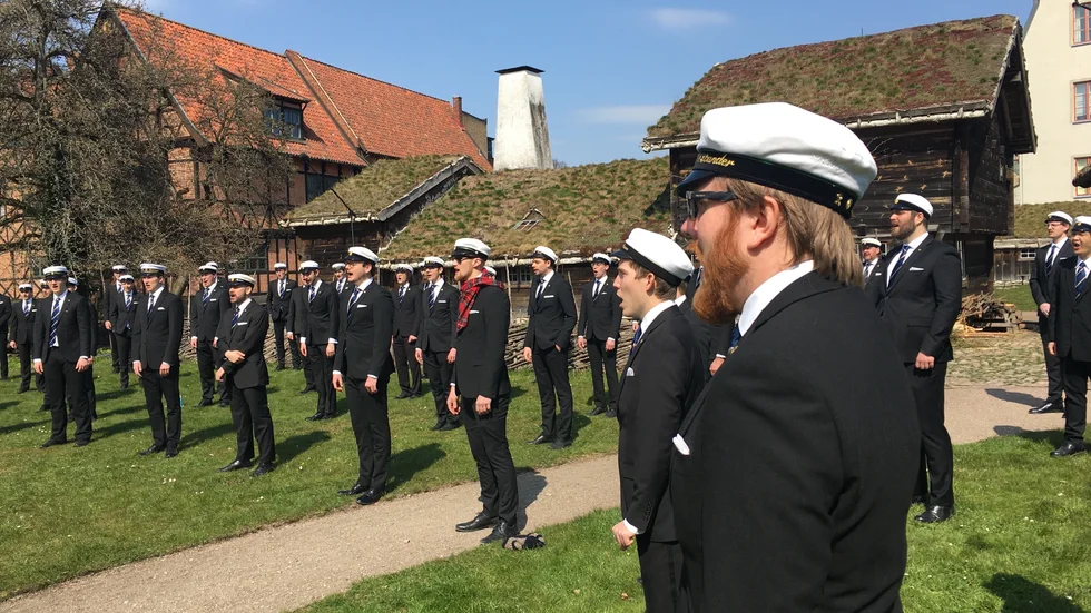 Lunds studentsångare sjunger traditionsenligt in våren. I år firar kören 190-årsjubileum. Pressbild.