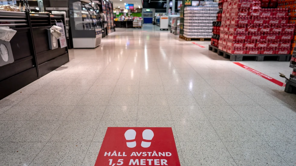 Pandemin har visat att kraftfulla åtgärder är möjliga.  Varför fungerar inte det lika bra i klimatfrågan, skriver Carl Åborg.