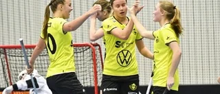 Poängspelaren väljer bort anbud från klubbar högre upp: ”Stannar ett år till”