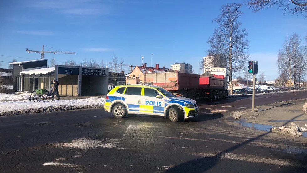 Foto taget på olycksplatsen på Järnvägsleden.