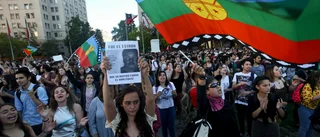 Dödad av fyrverkeri vid demonstration