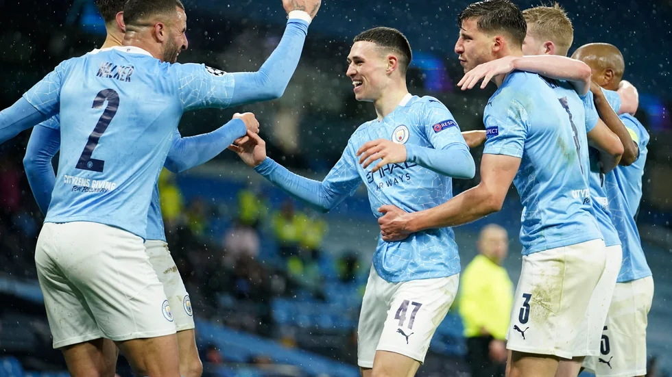 Manchester City jublar över avancemanget till finalen i Champions League. Där ställs man mot Chelsea.