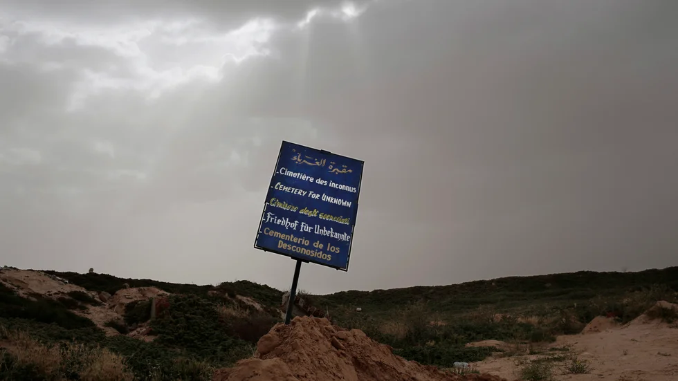 En begravningsplats i Tunisien för okända dödsoffer som omkommit i förlisningar på Medelhavet.
