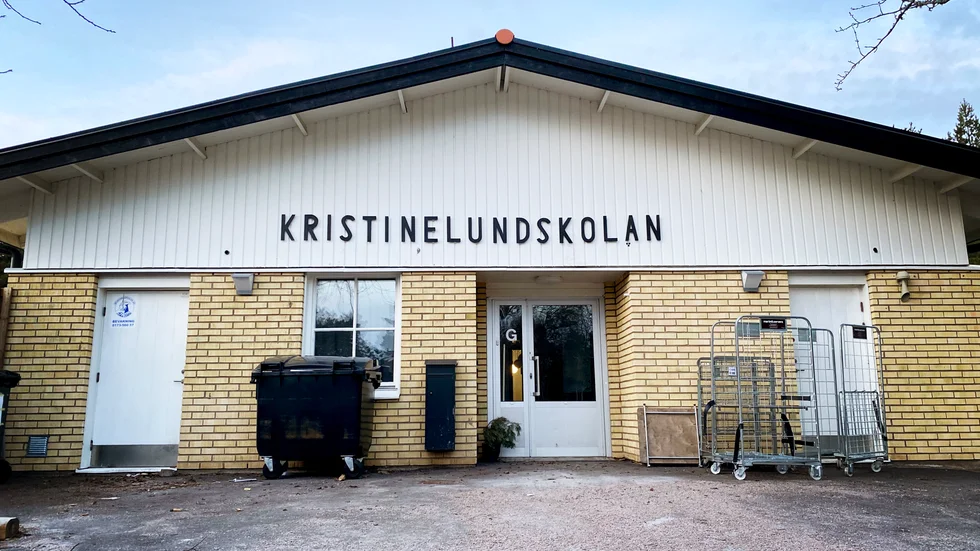 När nya Frösan var klar flyttades barn från Kristinelundskolan dit. Det möjliggjorde att Kristinelund kunde ta emot barn från Logården.