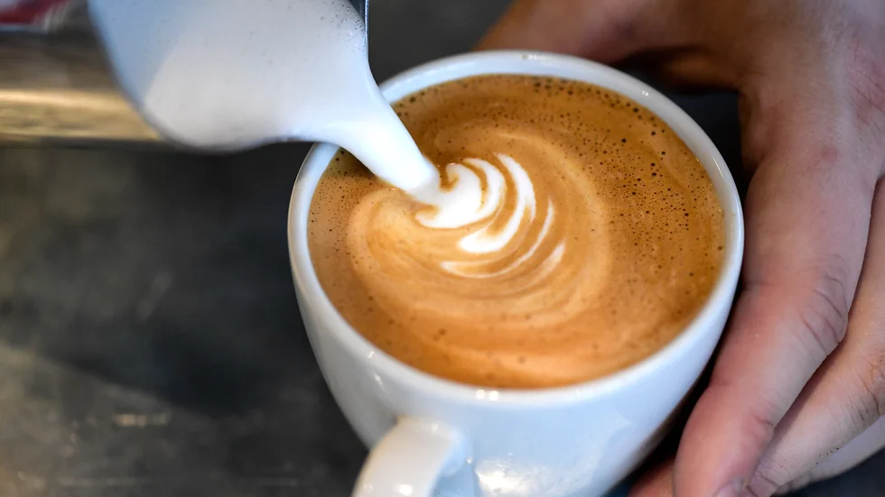 Kaffe räcker tycker insändarskribenten.