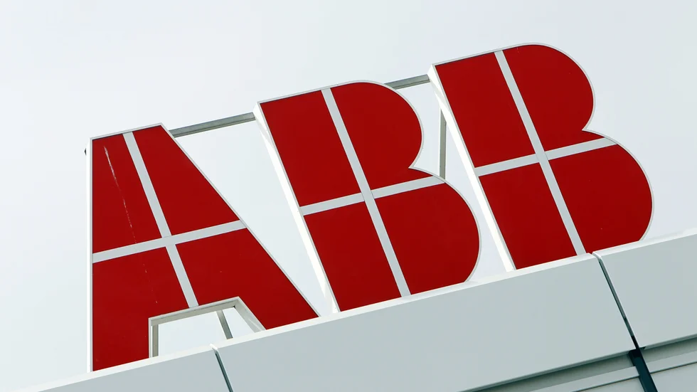 Svensk-schweiziska ABB lanserar ett stort återköpsprogram på drygt tio miljarder kronor. Arkivbild.