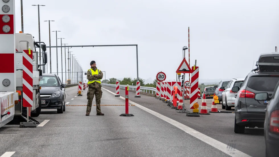 Danmark fortsätter med sina gränskontroller. Arkivbild.