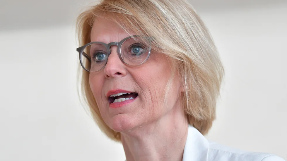 Moderaternas ekonomisk-politiska talesperson Elisabeth Svantesson begär tillsammans med C, KD, och SD att regeringen säger nej till EU-förslaget om klassning av hållbara investeringar. Arkivbild.
