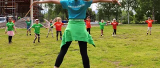 Lekfullt dansläger i badhusparken: "Fantastiskt att få inspirera till dansglädje"