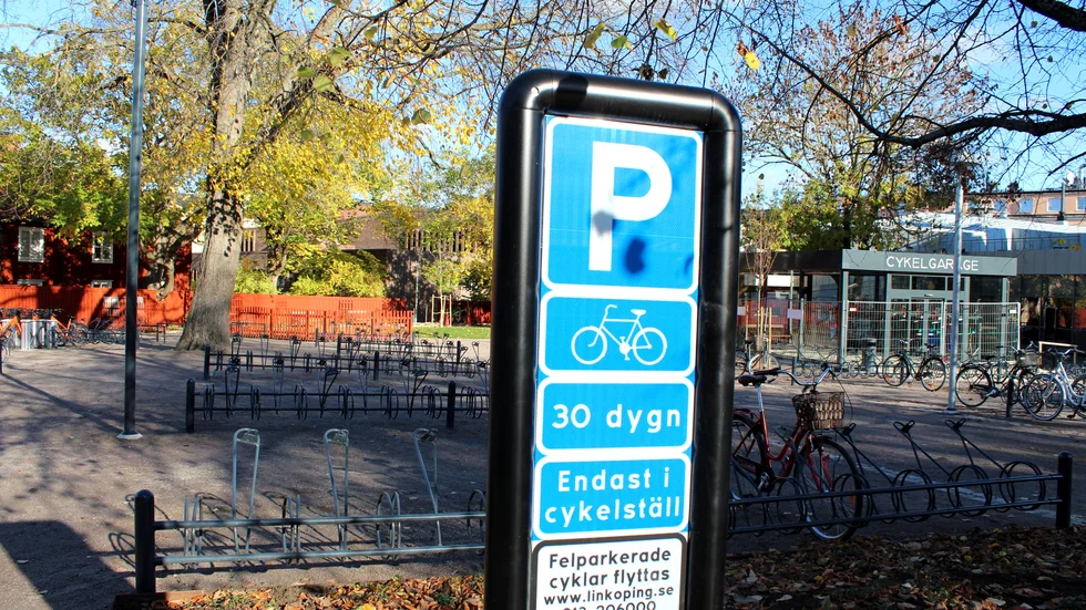 Totalt finns det plats för 306 cyklar i den nya Pusslunden, varav 52 ryms i de nybyggda cykelgaraget. 
