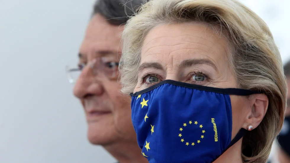 EU-kommissionens ordförande Ursula von der Leyen och Cyperns president Nicos Anastasiades.