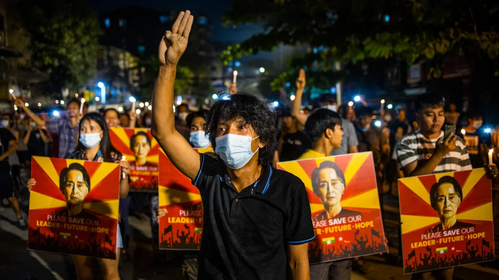 En manifestation till stöd för Aung San Suu Kyi i Rangoon i Myanmar i mars i år.
