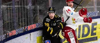 Rutinerad back stannar: "Han är ett föredöme"