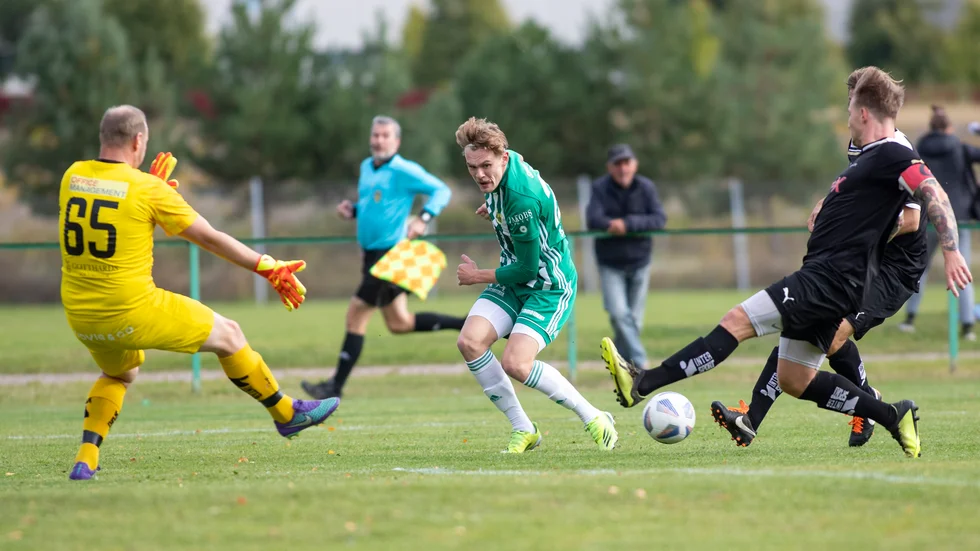 Arvid Vumritz gjorde BK Zeros enda mål i förlusten mot Linghem.
