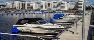 Båtliv i Södra hamn           